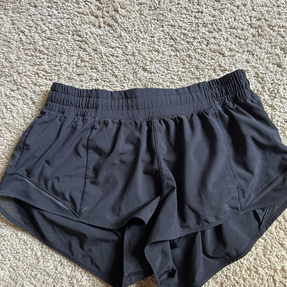 Lululemon Hotty hot shorts